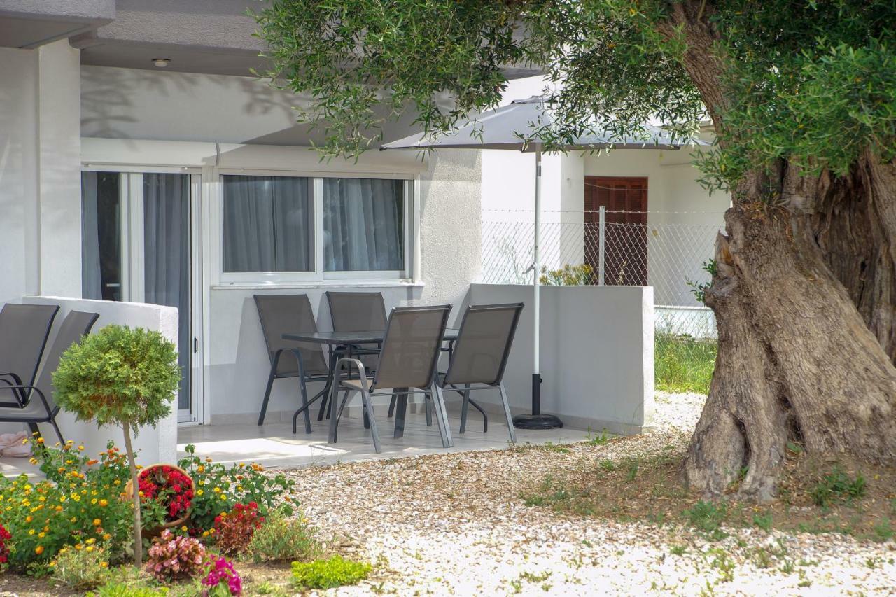 Akti Alegra Apartment Néos Marmarás Exterior foto